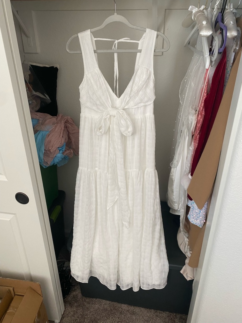 Lulu's White Tie-Front V-Neck Maxi Dress